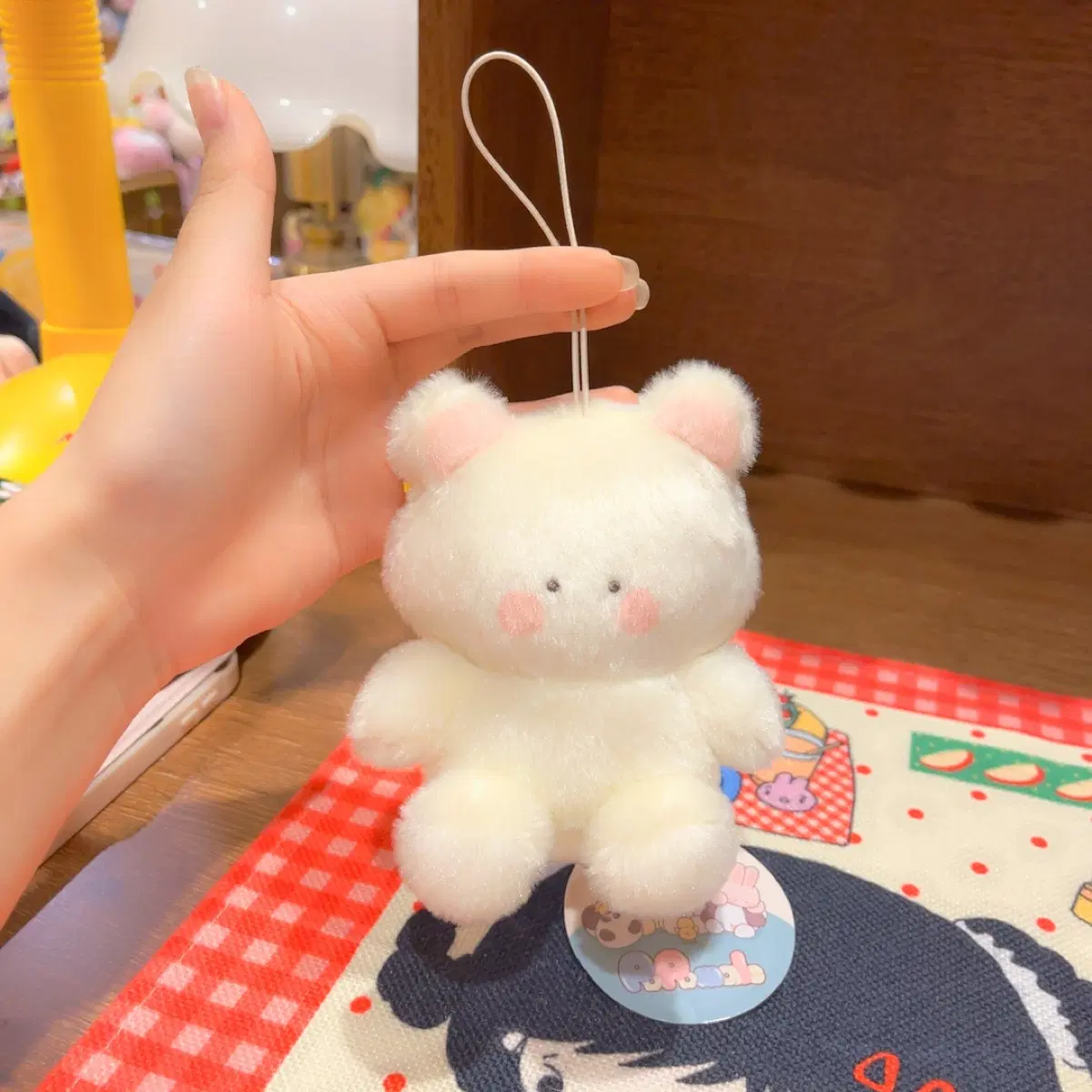하얀색 곰돌이 장모 복실 인형 키링