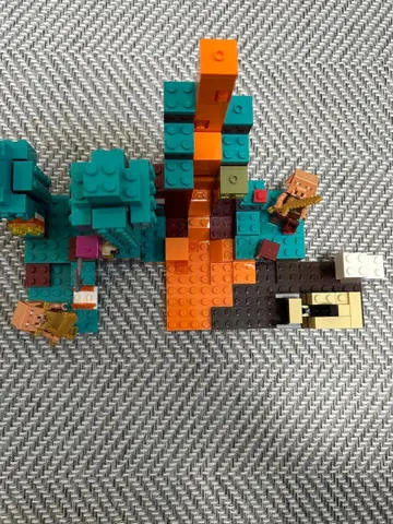 LEGO 마인크래프트 네더 피규어 세트