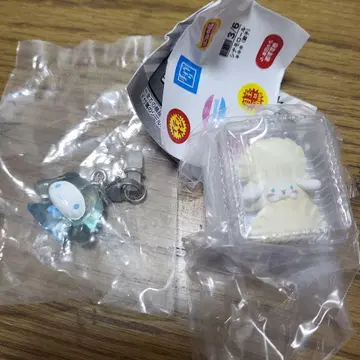 메지루시 액세서리 시나모롤 테루테루보즈 가챠가챠 산리오 오소재