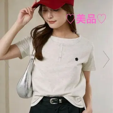 MARY QUANT 레이어드 스타일 컴팩트 헨리넥 T셔츠