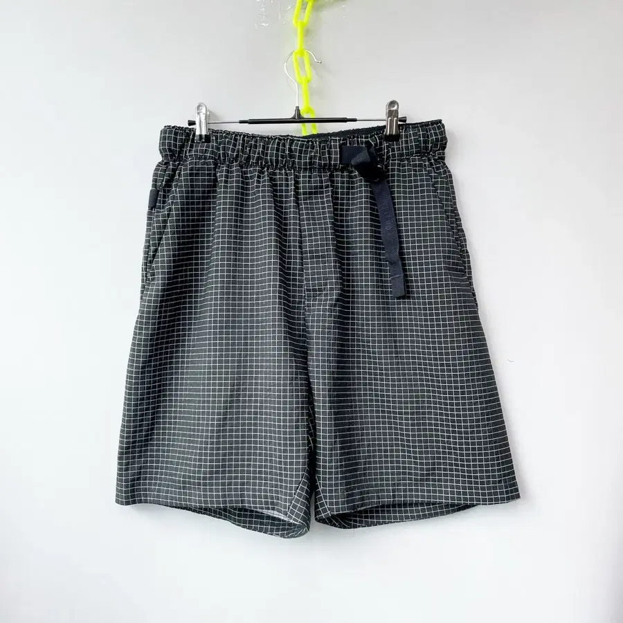 나이키 스포츠웨어 우븐쇼츠 상태최상 XL