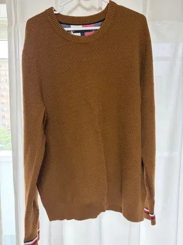 TOMMY HILFIGER 니트 브라운