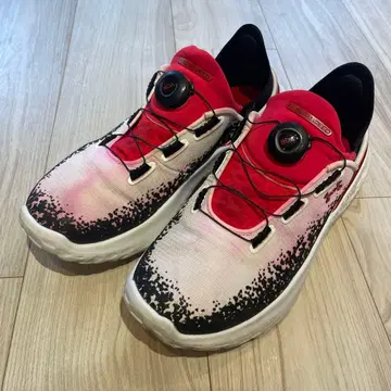 UNDER ARMOUR SLIPSPEED 스니커즈