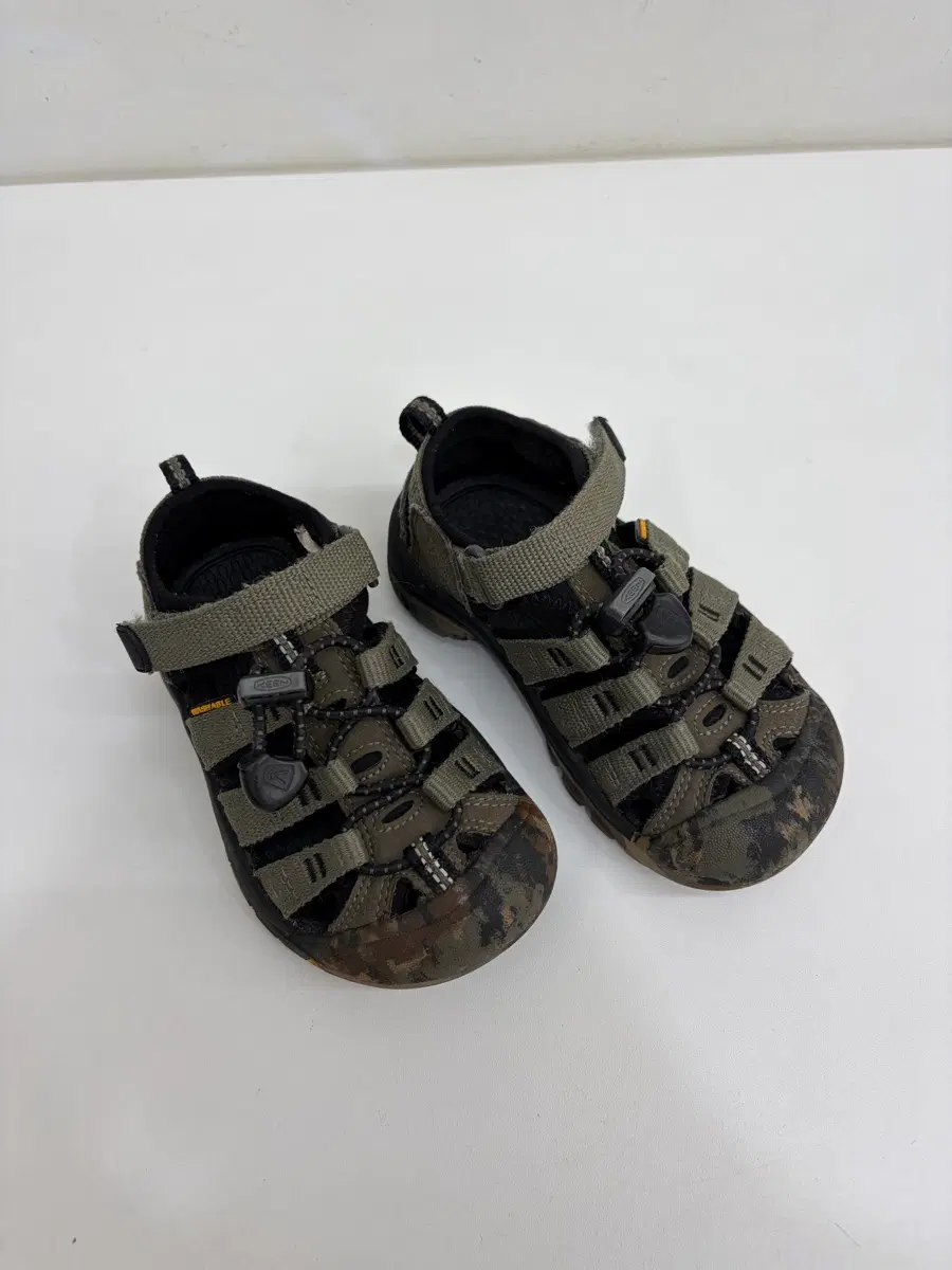 KEEN 킨 뉴포트 샌들 키즈 KIDS 160SIZE