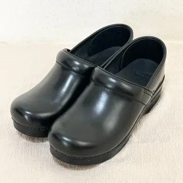 컨디션 최상 [ dansko ] 프로페셔널 클로그 샌들 올 가죽