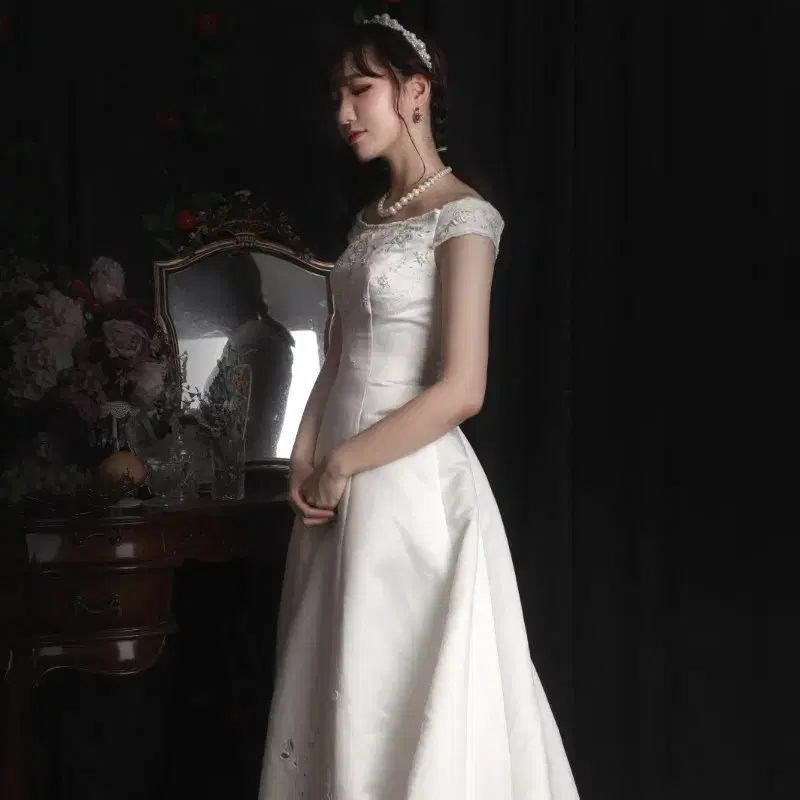 [판매]빈티지 펀칭 웨딩드레스 (44~55size 지퍼)
