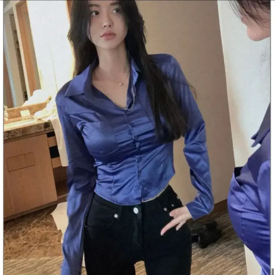 페일제이드 새틴 셔츠