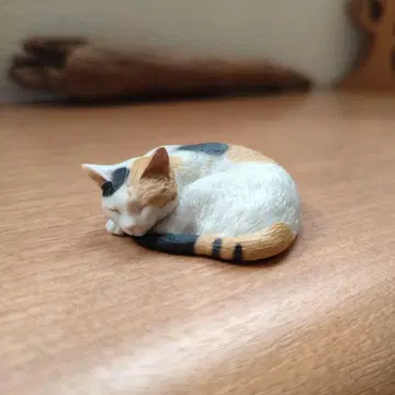 모리구치 오사무의 고양이 고양이 피규어 동물 피규어