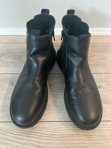 새상품급 ZARA 사이드 고어 부츠 25.5cm 사이드 지퍼 숏부츠