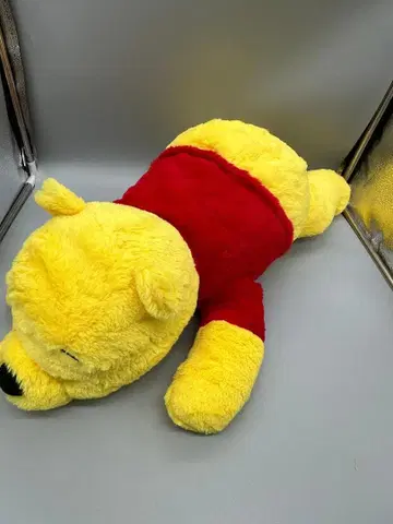정품 도쿄디즈니씨 푸우 봉제 인형 쿠션 약 55cm