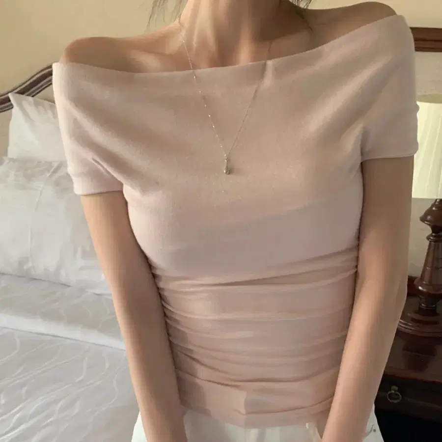 오프숄더 티셔츠