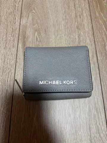 MICHAEL KORS 3단 폴더형 지갑 그레이