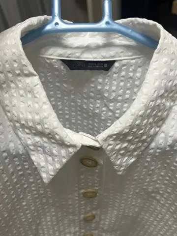 ZARA 화이트 반팔 셔츠 블라우스