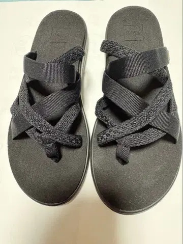 Teva voya ZILLESA 테바 보야 질레사 샌들 25cm