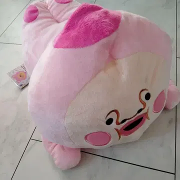 코비토즈칸 카쿠레모모지리 누워있는 Big 봉제 인형 택 포함