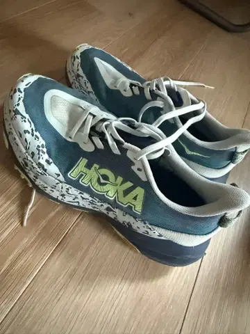 호카 스피드고트 6 25.5cm 사용 2회