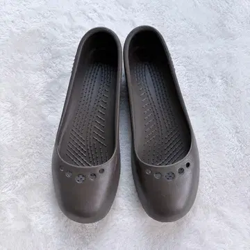 [ 단종 레어 ] CROCS 플리마켓 플랫슈즈 W7