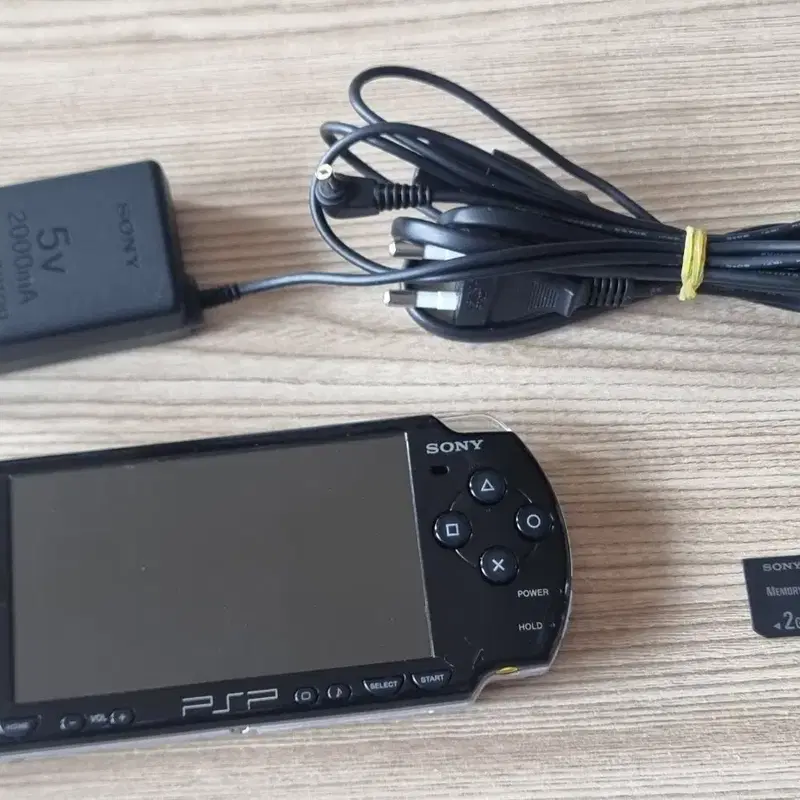 소니 플레이스테이션 포터블 정발 PSP-2005 피아노블랙