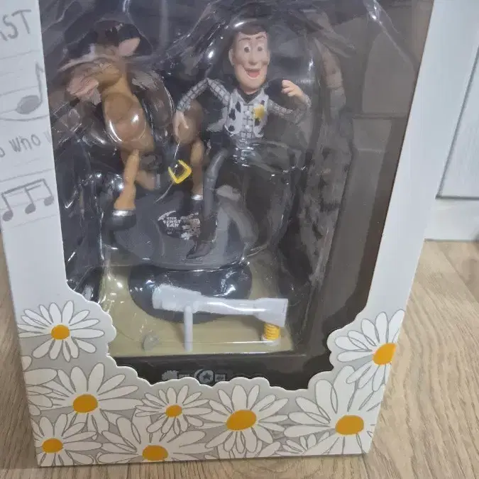 토이스토리 피마원 우디 불스아이 레코드 피규어