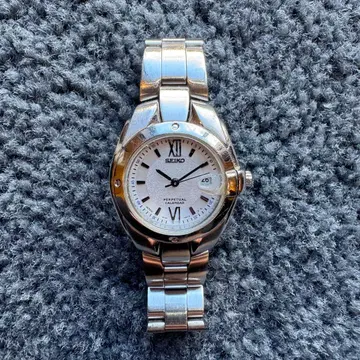 SEIKO PERPETUAL CALENDAR 4f32-0020 손목시계