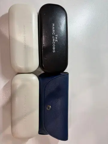 MARC JACOBS 안경 케이스 4세트