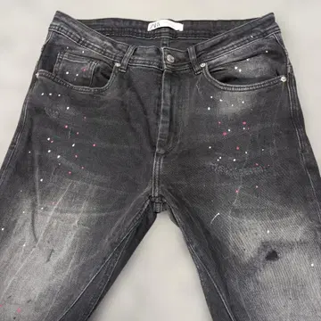 ZARA 페인트 가공 블랙 로우웨스트 스키니 데님
