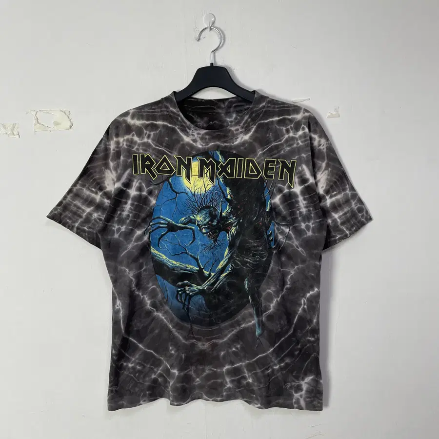 빈티지 Iron Maiden 반팔 티셔츠
