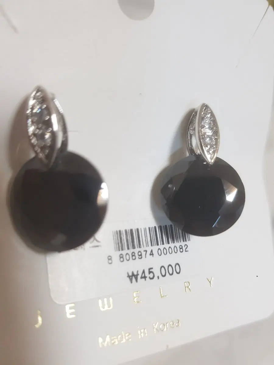 오닉스 큐빅 귀걸이