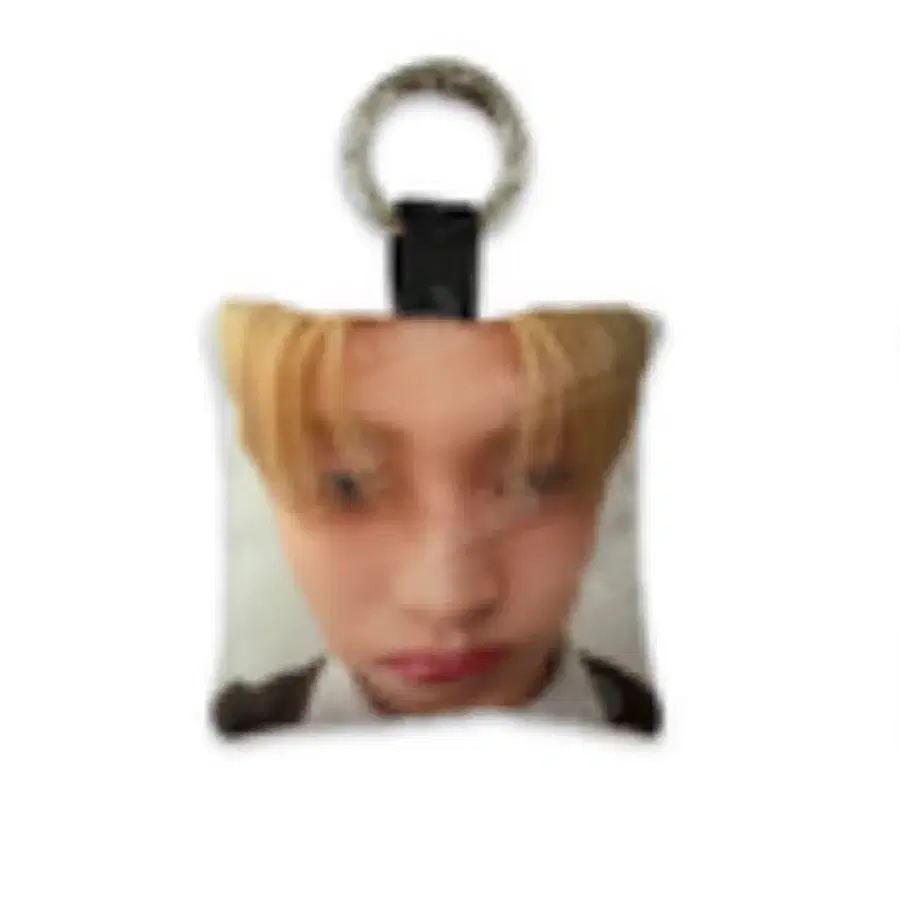알디원 팬콘 상원 쿠션키링 구해요
