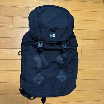 뉴에라 백팩