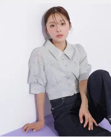 JILL by JILL STUART 허리 뷔스티에 디자인 블라우스