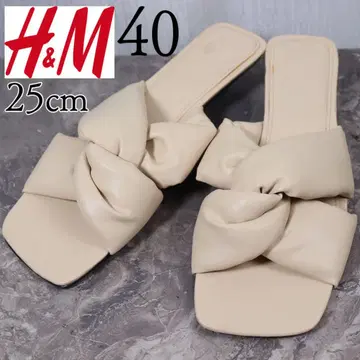 [ 새상품급 ] H&M 25 샌들 뮬 노트 디자인 스퀘어토 플랫