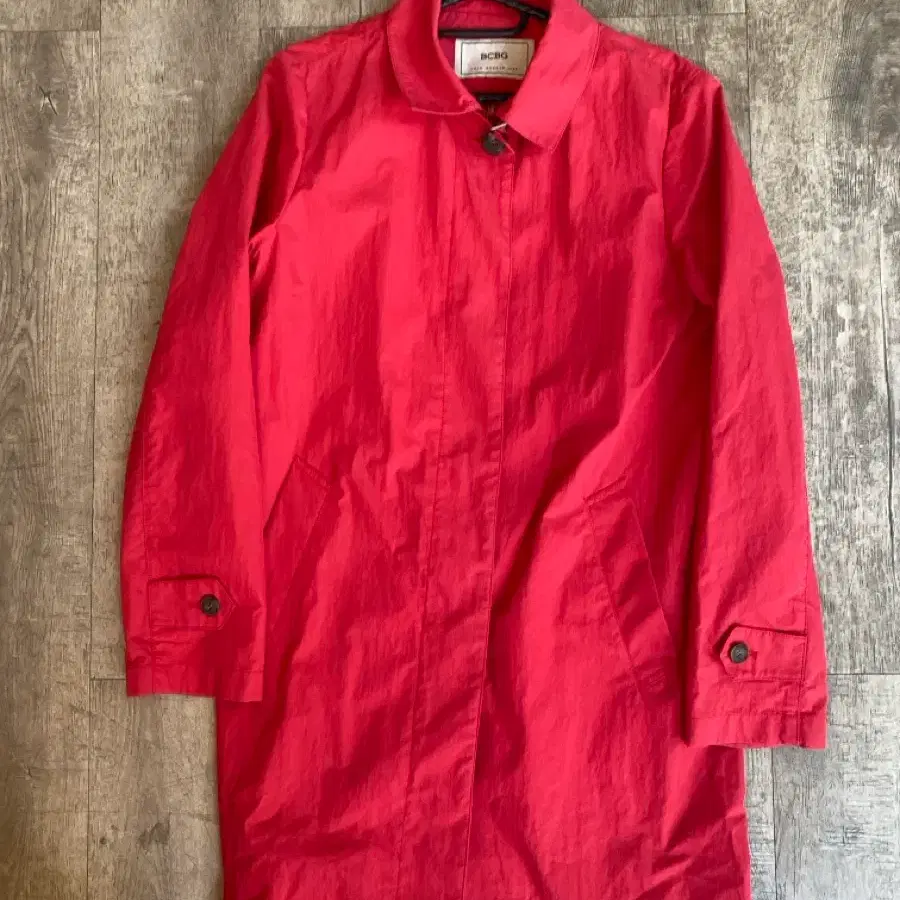 BCBG 레드 롱자켓 바바리