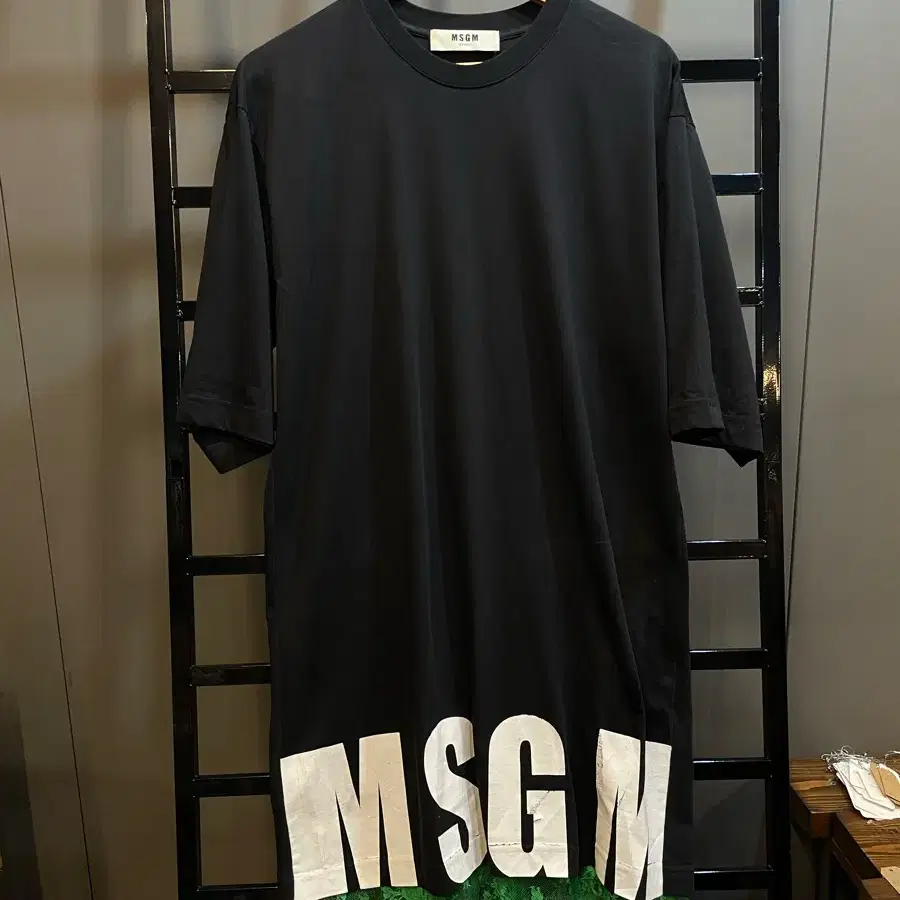 [XS] MSGM 밀라노 로고 레이스 롱 티셔츠 블랙 6.5