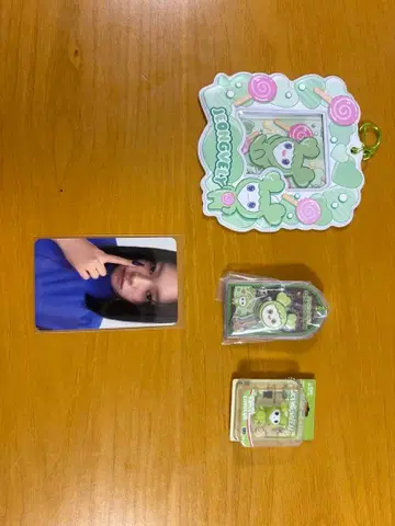TWICE 정연 트레이딩 카드 홀더 키링 세트