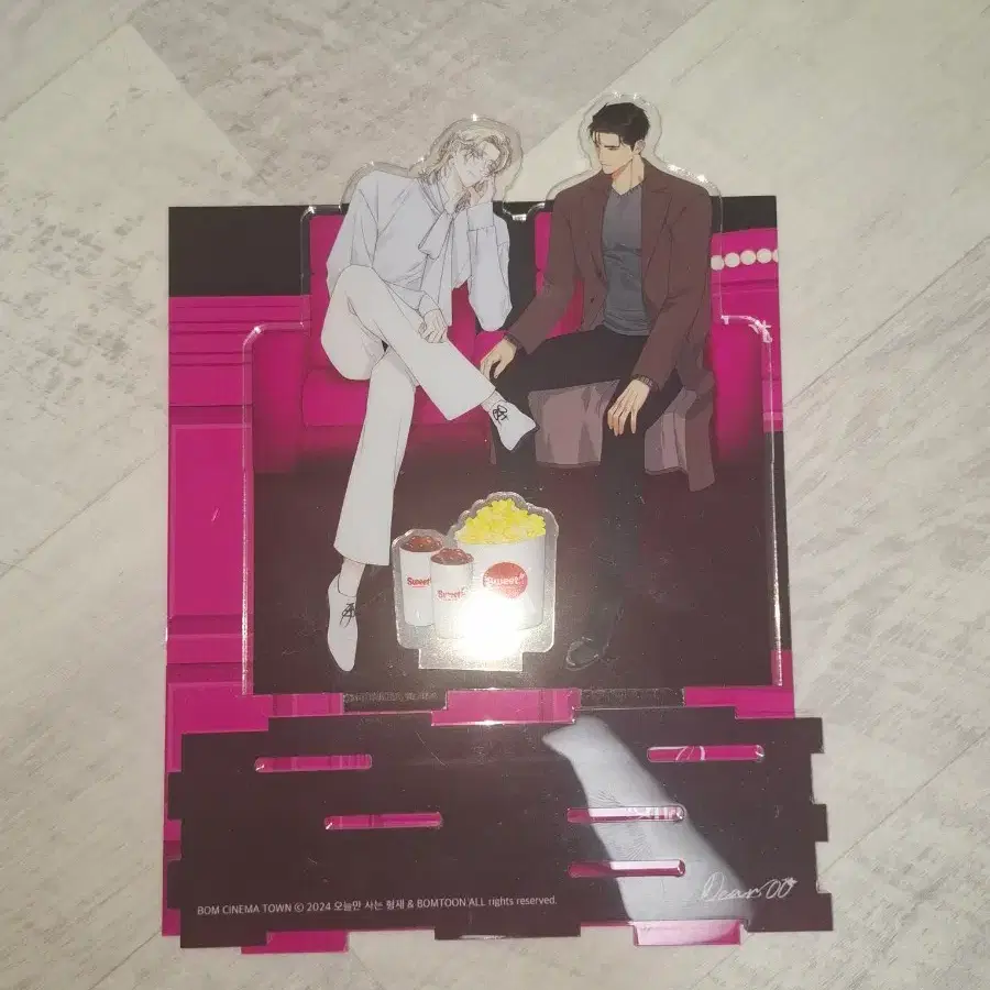 봄툰 롯데시네마 콜라보 팝업 아크릴 디오라마 디어제로제로
