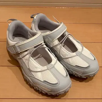 [ 가격 인하 ] FILA ECHAPPE VC v2 23.5cm