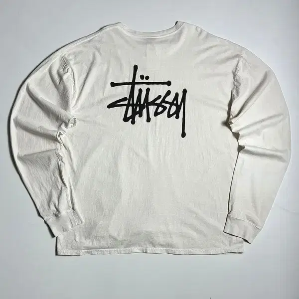 스투시 STUSSY 베이직 피그먼트 다이드 화이트 롱 슬리브 R2524