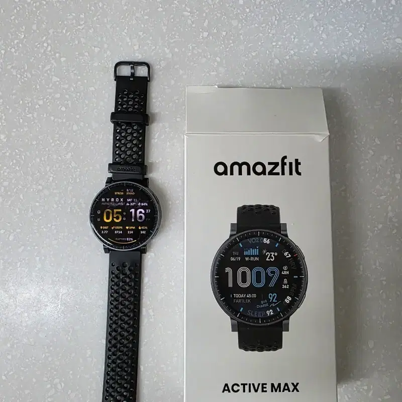 어메이즈핏 ACTIVE MAX 스마트워치 블랙 팝니다