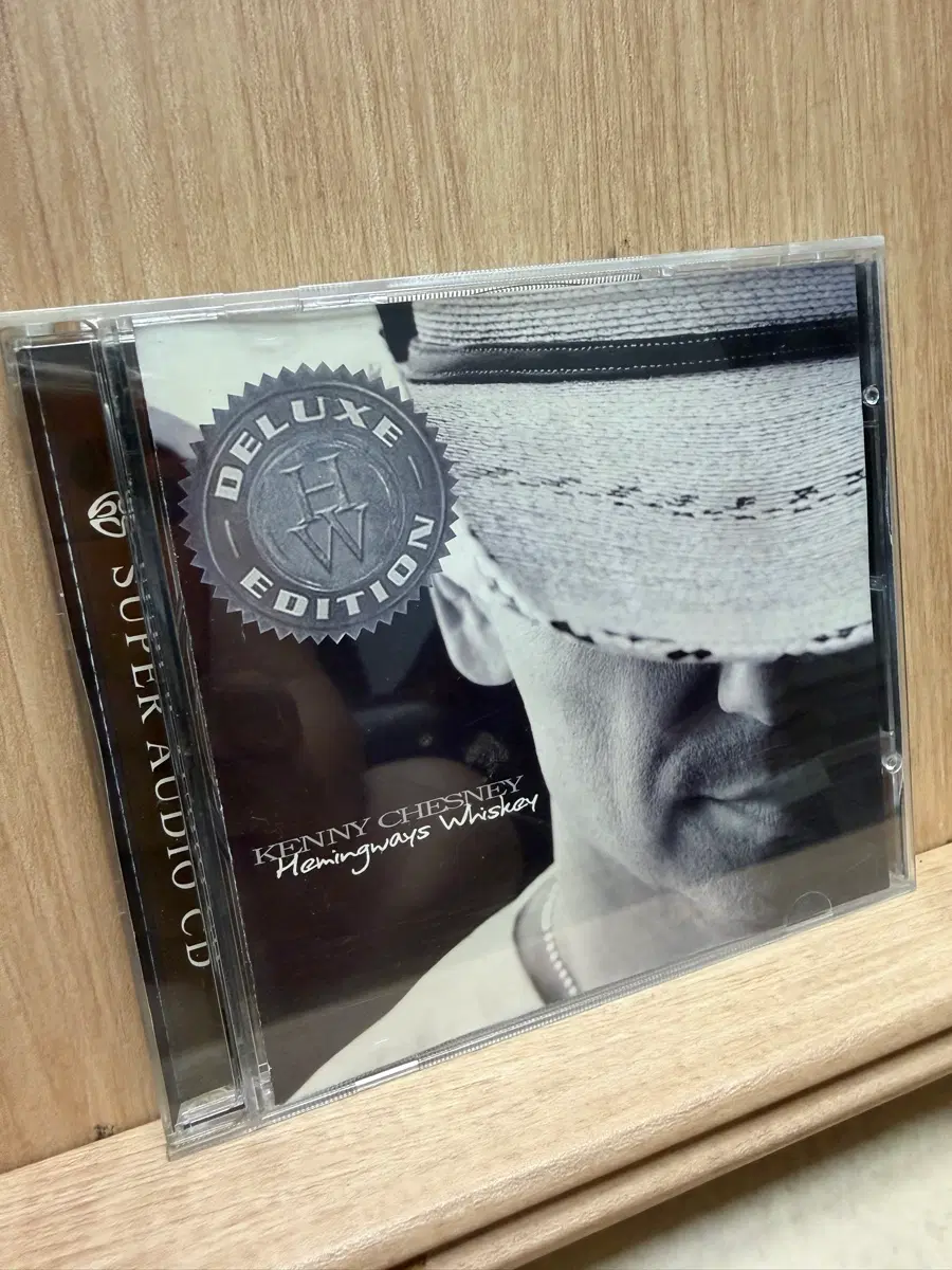 케니 체스니 (2010) - Hemingways~ / SACD