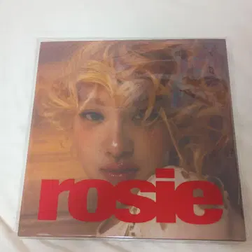 ROSE (BLACKPINK) rosie (Deluxe Box Set)