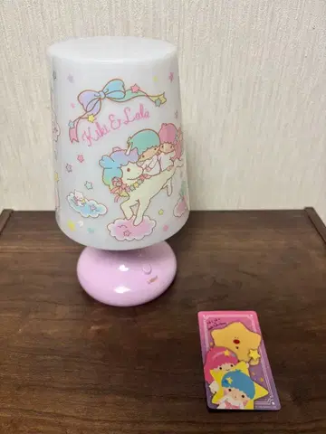 리틀트윈스타 키키&라라 테이블 램프
