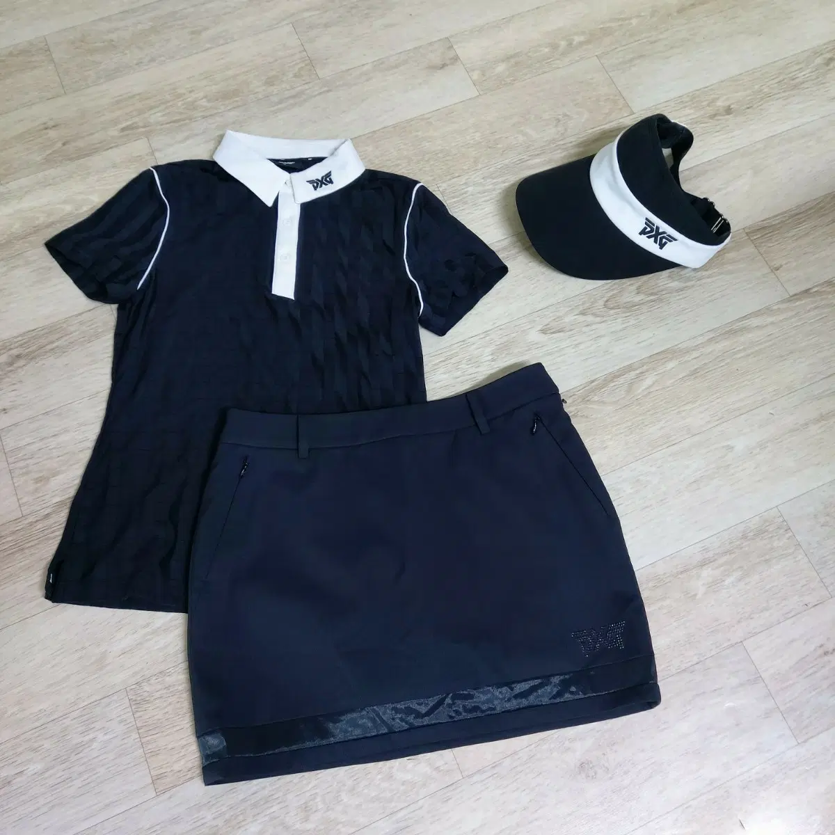 pxg 치마 티 모자 xs사이즈