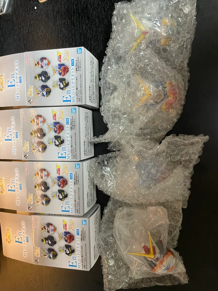 제일복권 건담 E상, G상 MS 헤드 마그넷 4종 세트 + 포스터일괄