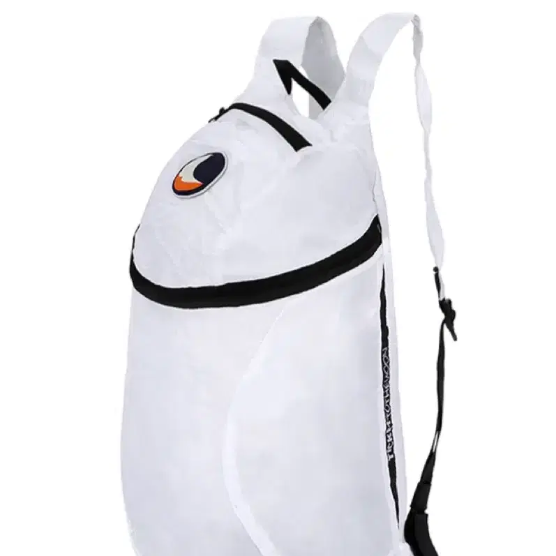 티켓투더문 백팩 화이트 15L