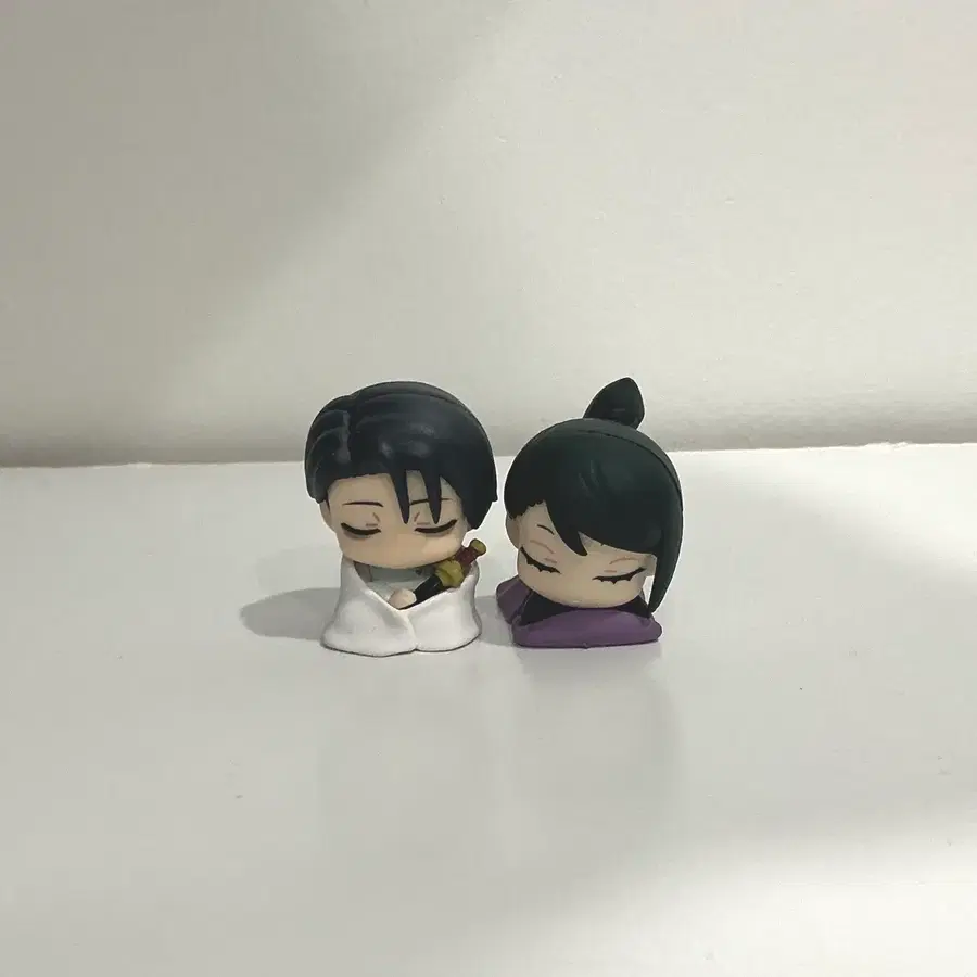 유타 마키 가챠 피규어 일괄