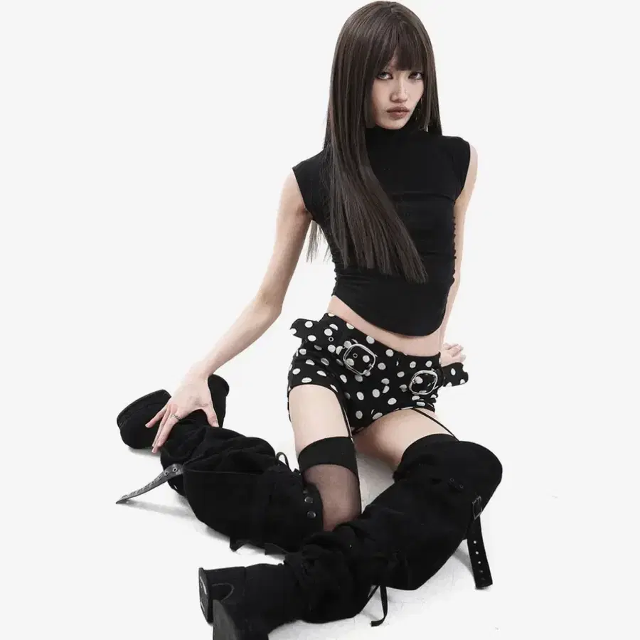 카이야 Kaiya caroline short pants Dot 블랙