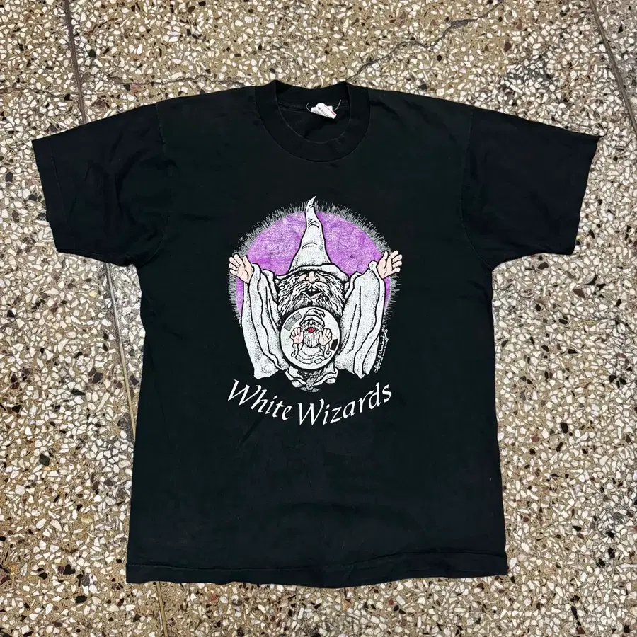 [L] 90s White Wizard 싱글 스티치 티셔츠