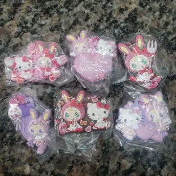 Mezzo Piano Hello Kitty 러버 마스코트 6종 세트