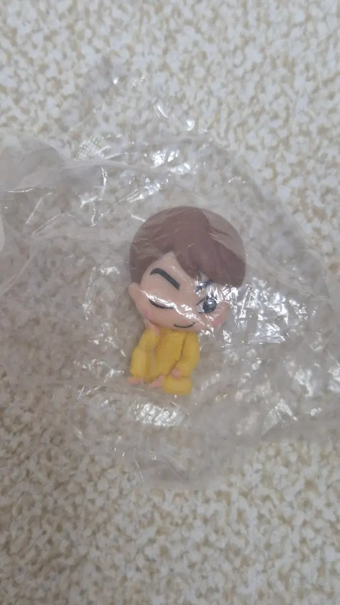 안녕자두야 피규어 이윤석 가챠 캡슐